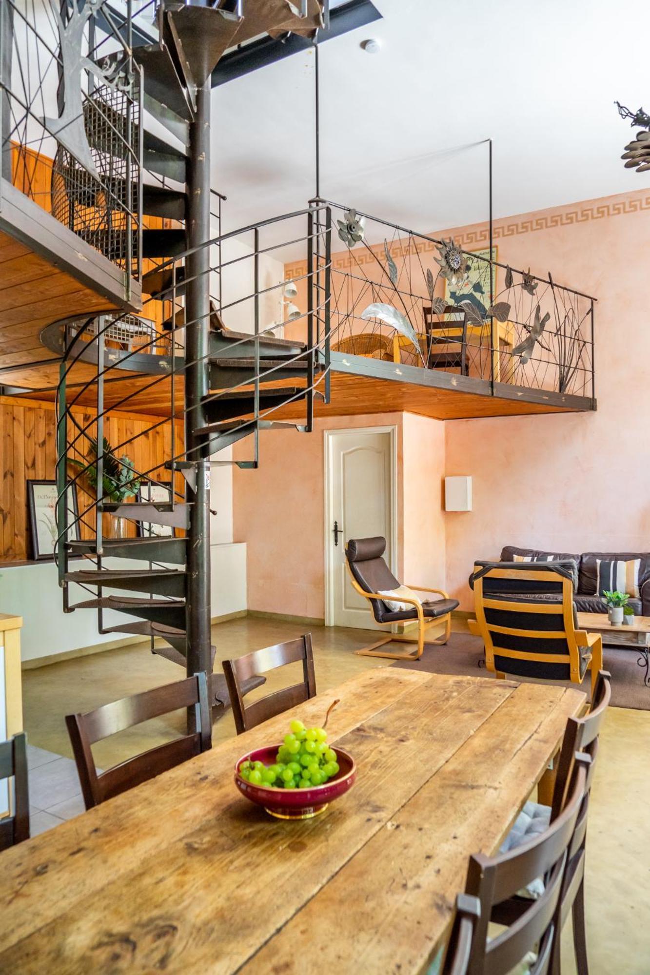 Ultimate Relaxation For Family Or Group At Renowned Couvent Des Ursulines, A Tranquil Escape In Historic Pezenas Villa Oda fotoğraf