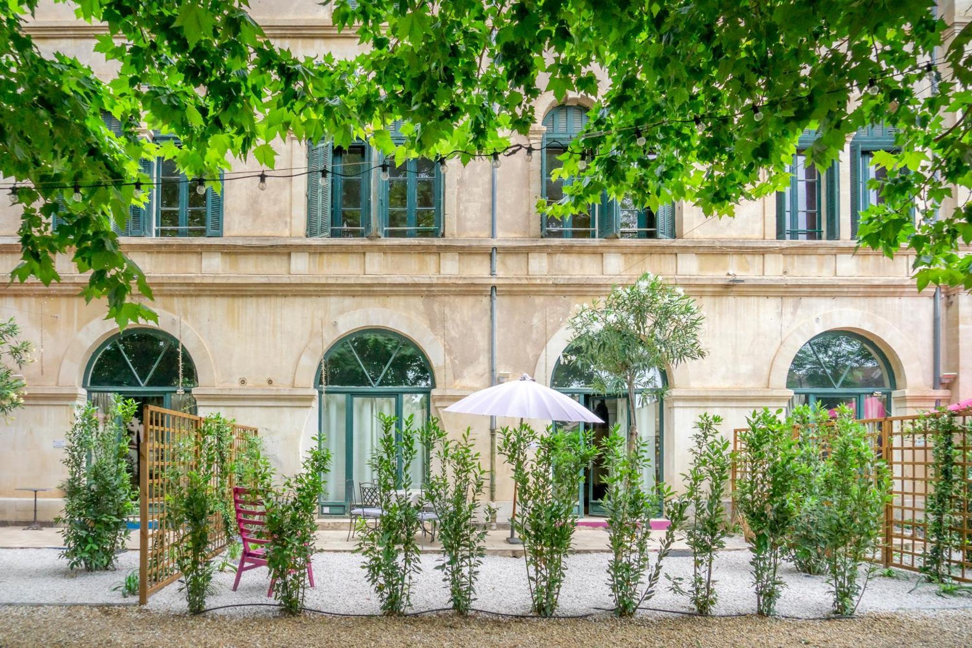 Ultimate Relaxation For Family Or Group At Renowned Couvent Des Ursulines, A Tranquil Escape In Historic Pezenas Villa Oda fotoğraf